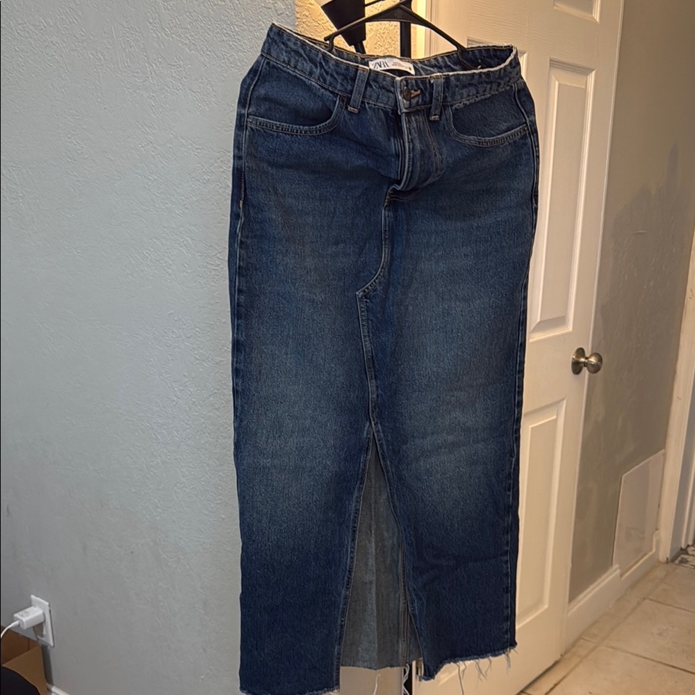 Zara Men's Deep Blue Denim Jeans